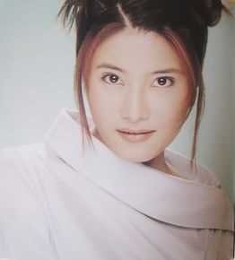 杨丽菁(Cynthia Khan)音乐专辑最新海报图集