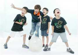 黄鸿升(Alien Huang)公益活动图片图集