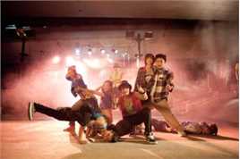 最新颜卓灵(Cherry Ngan)在《狂舞派》中的图集