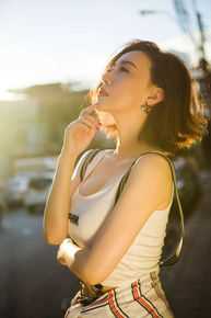 高艺涵(Gina)照片图册