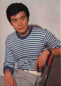 周里京生活照图片图册