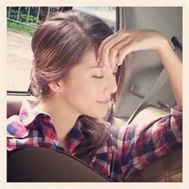 吴千语(Karena Ng)生活照前后照片