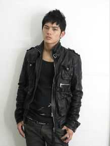 王宥胜(Chris Wang)MV图集图片图册