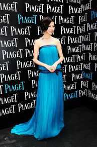 巩新亮(Miumiu)出席活动性感图片图集