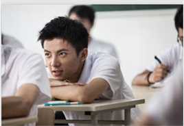 最新吴俊余(June Wu)在《成人记》饰顾小春中的壁纸