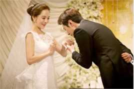 高梓淇(jiame)与妻子蔡琳图册