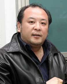 最新朱传光壁纸