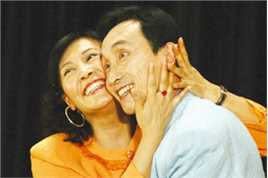 巩汉林和金珠性感图片图集