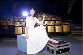 高清张辛苑在《优家画报》中的图集