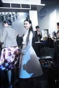 张辛苑辛苑巴黎时装周生活照