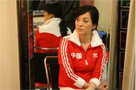 毛阿敏舞台下的生活照