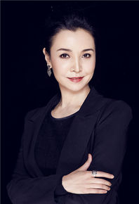 嘉娜·沙哈提嘉娜沙哈提  导演生活照相册