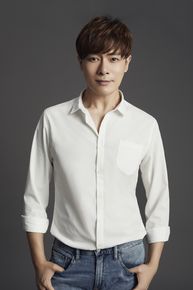 万思维 白衬衣性感图片图集