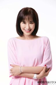 乔于庭粉衣  宛如少女前后照片