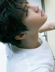 炎亚纶(Aaron、Arron)吴庚霖小朋友性感图片图集