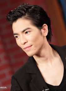 萧敬腾(Jam Hsiao)前后照片