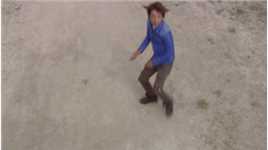 高斯·奥特曼(ウルトラマンコスモス<br>Ultraman Coos)高斯人间体：春野武藏及其变身生活照