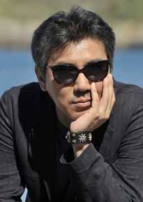 最全金知云(Kim Jee-woon)素颜照