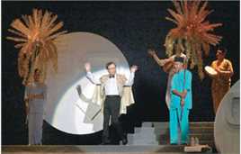 许冠文(Michael Hui)在2009马来西亚《云顶鬼马栋笃笑》中的