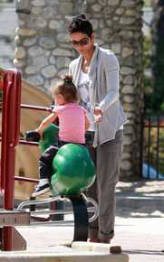 哈莉·贝瑞(Halle Berry)精彩图册