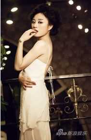 尚天瞳造型照性感图片图集