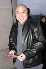 叶大鹰前后照片