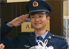 高清顾宇峰(Daniel)在代表作《大学生士兵的故事》  饰 余丰中的图集