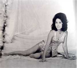 最新金霏(Tina Fei Chin)精彩图册