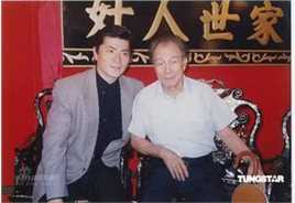 石坚(Shih Kien)生活照素颜照相册