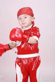 武东博幼时艺术照生活照