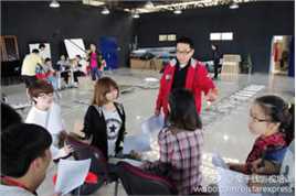 车径行导演工作照图册