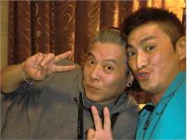 龙隆何家劲合影性感图片图集