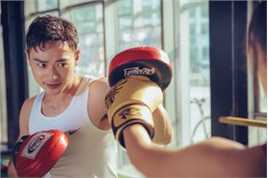 曹骏(Neil)最新蓝盈莹运动图集