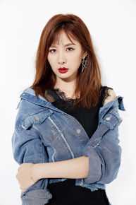 安心亚(Amber An)广告拍摄壁纸壁纸