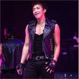 郑智薰(英文名:Rain 韩文名：  罗马拼音：Jung Ji Hoon)Legend Of Raini性感图片图集