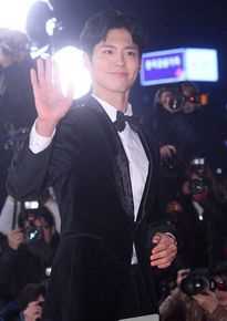 朴宝剑(|Park Bo Gum)KBS演技大赏素颜照相册