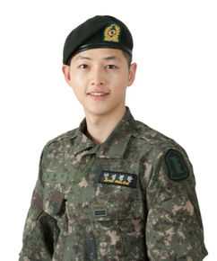 宋仲基(Song Joong Ki)军中生活性感图片壁纸