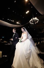 李秉宪(，Lee Byunghun)李珉廷婚礼图片图册