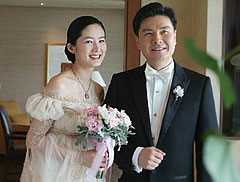 沈银河(/Shim Eun Ha)与丈夫性感图片图集