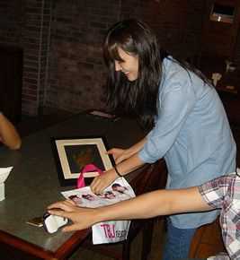 金素妍(，Kim So-yeon)活动图片图集