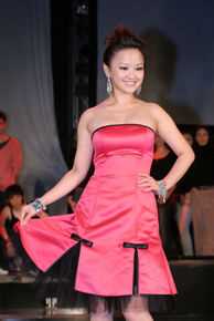 精选何嘉文(Vivi)图片