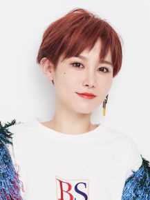 高清戴潆萱图片