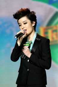 曾轶可(Yico Tseng/Yico Zeng)广州雪碧榜颁奖典礼壁纸壁纸