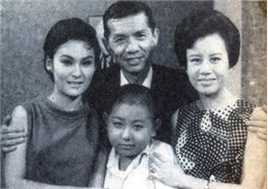 张冰玉生活照素颜照相册