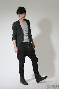 精选谭佑铭(Jackie Tam、Jaki)在《快乐你要带回家·谭杰希青印象纪念册》中的图册