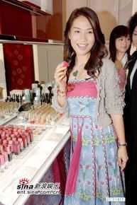 高清袁彩云(Fiona Yuen)图片