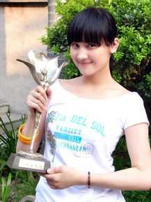 最新王予嘉性感图片