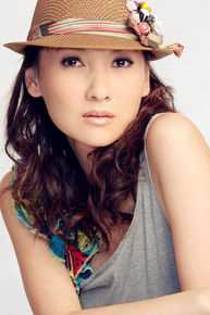 最新李思蓓(Zuki)性感图片