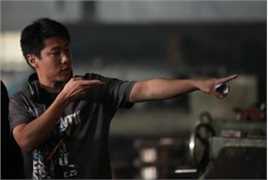 李少飞工作照图册