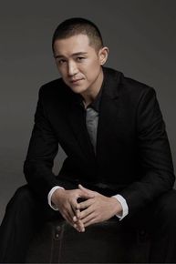 郑皓原个人素颜照壁纸